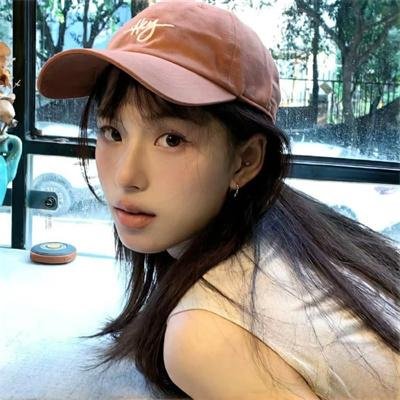 他从火光中走来